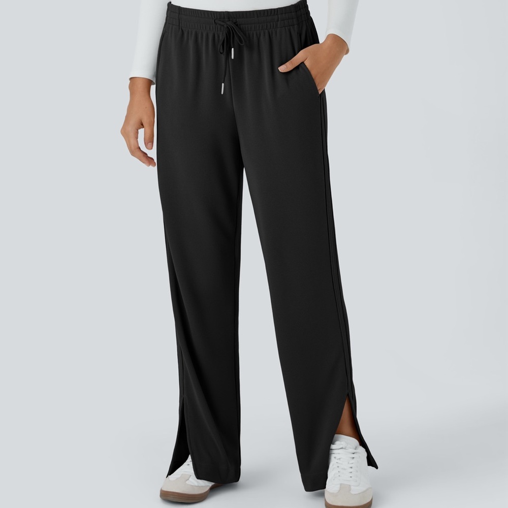 NWT Halara split hem waffle pants